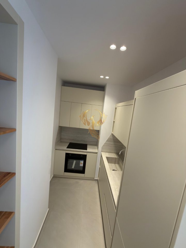 Jepet me qira Apartment 1+1+Garazhd te Uzina e Autotraktoreve