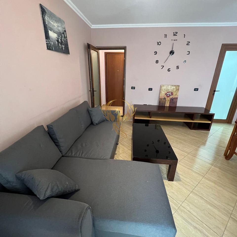 Jepet me qira Apartament 1+1 tek Rruga e Dibres