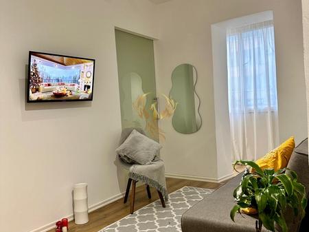 Jepet me qera apartament 1+1 tek Kopshti Botanik