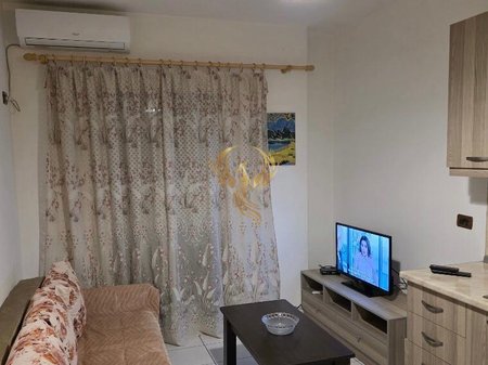 1+1 Apartment for rent in Xhamllik