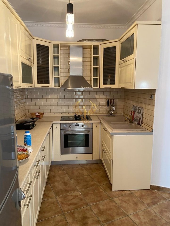 Jepet me qira Apartament 1+1 ne Fresk