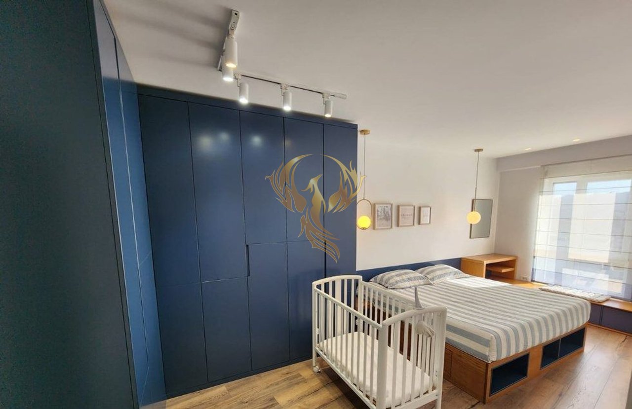 A 2+1 apartment is for rent at the Magnet complex on 21 Dhjetori.