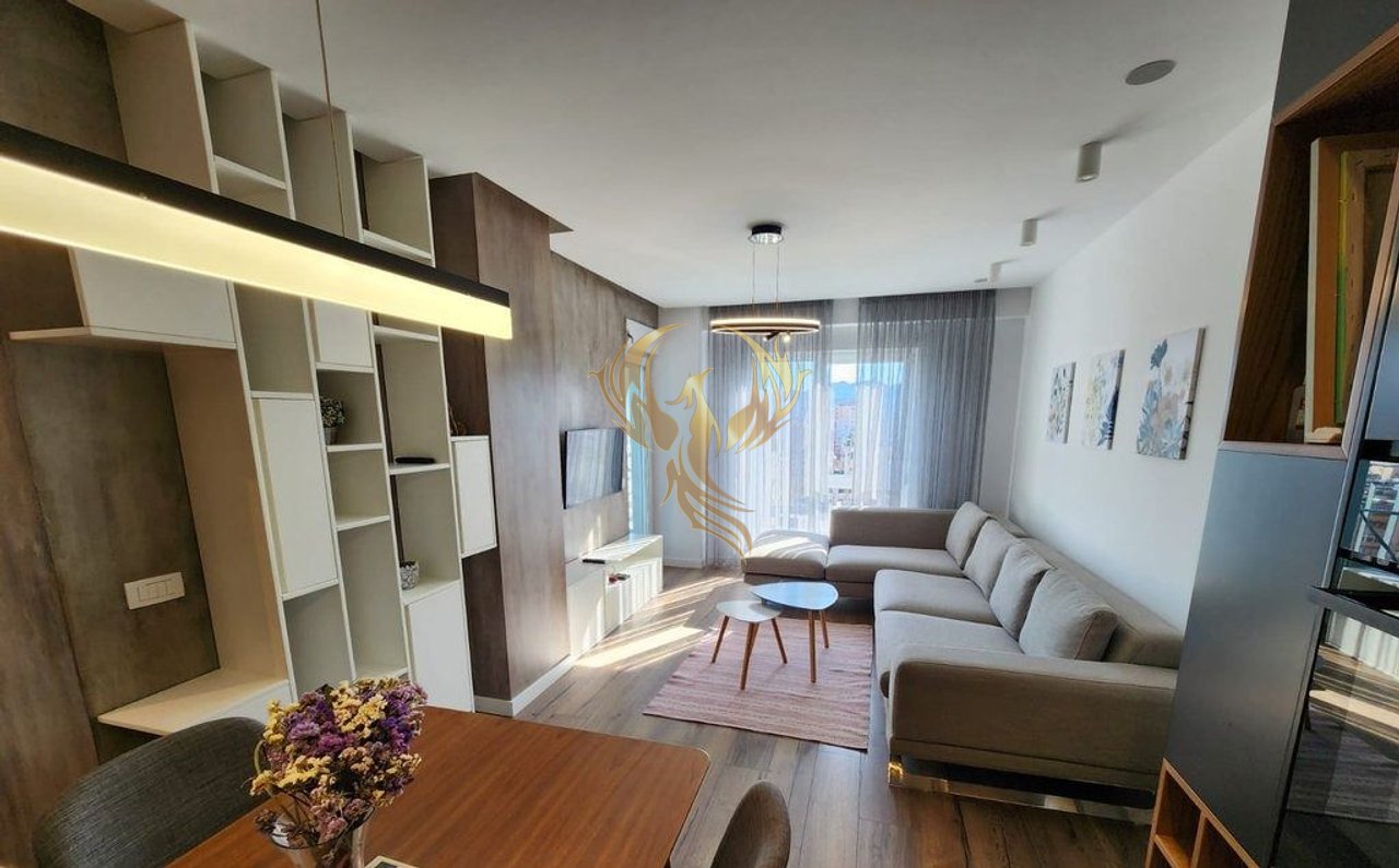 A 2+1 apartment is for rent at the Magnet complex on 21 Dhjetori.