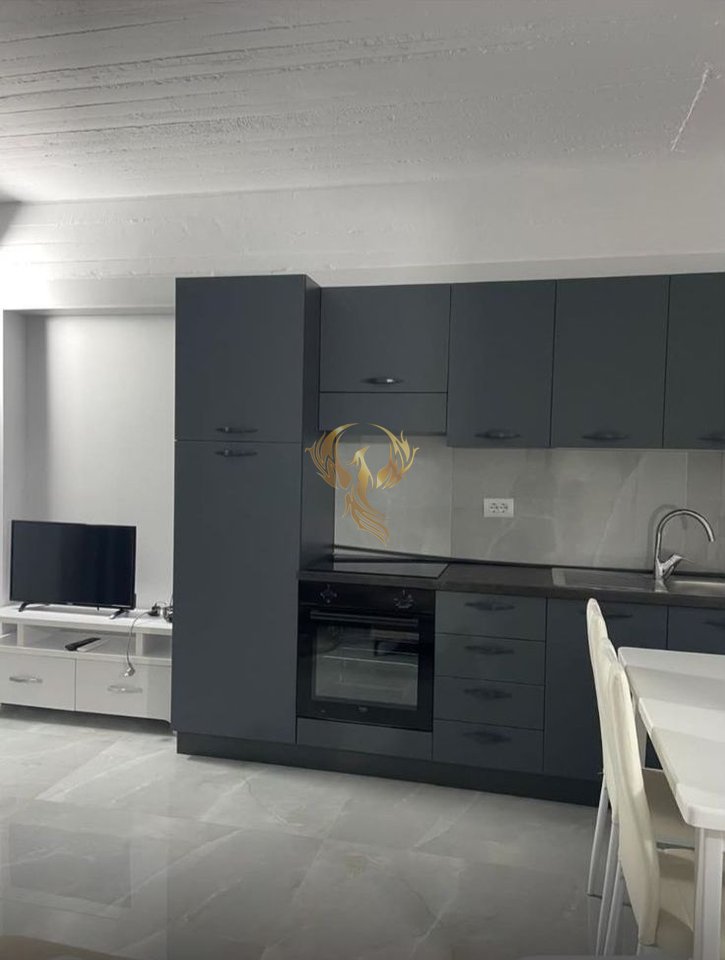 For rent Entrance 1+1+block in Astir