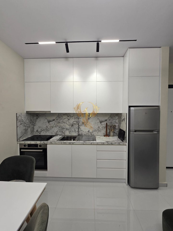 Appartamento 1+1 in affitto a Univers City