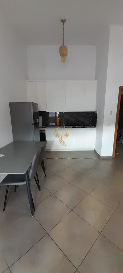 Jepet me qira Apartament 1+1 tek Kodra e Diellit