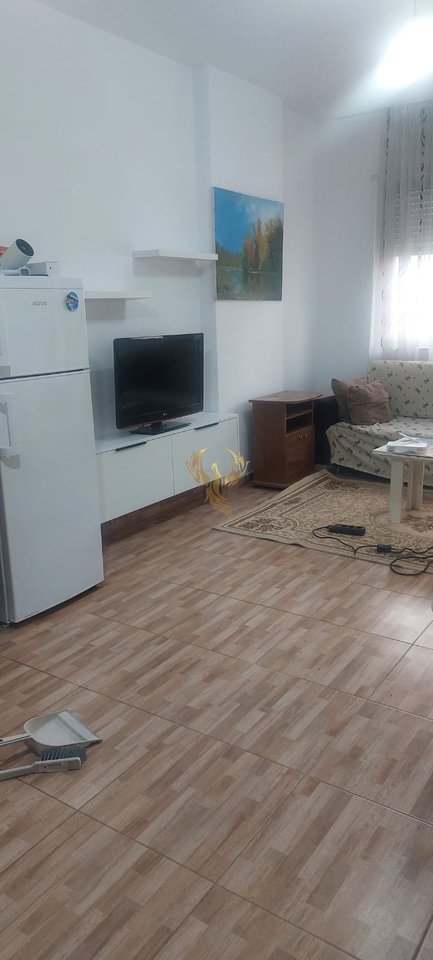 Appartamento 1+1 in affitto ad Astir