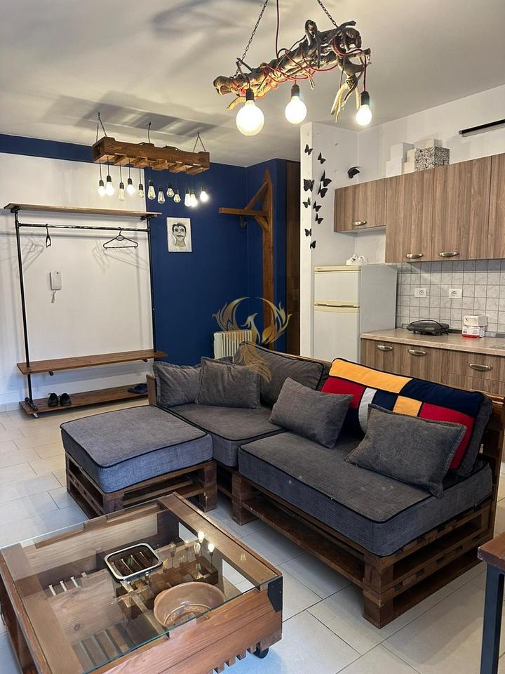 Jepet me qera Apartament 1+1 Kopshti Zologjik
