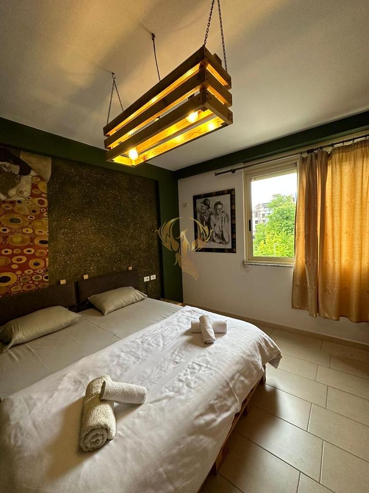 Jepet me qera Apartament 1+1 Kopshti Zologjik