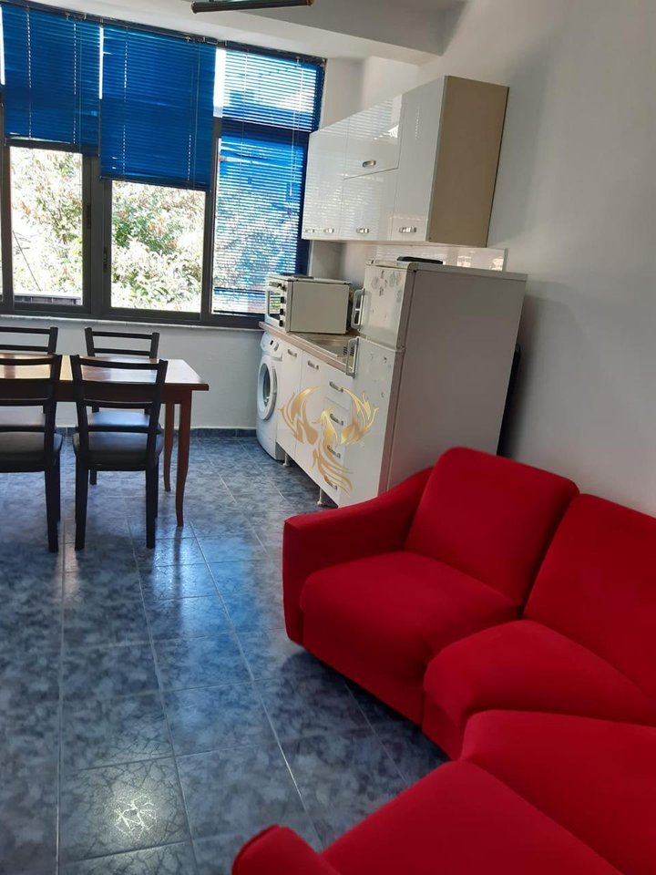 Studio apartment for rent in Myslym Shyri