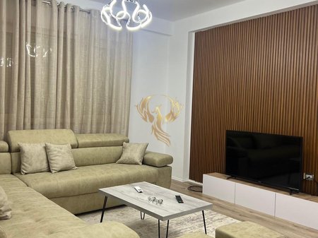 Jepet me qira Apartament 1+1 tek Liqeni i Thate