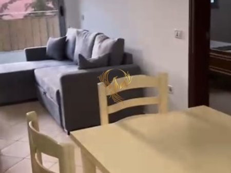 Jepet me qera Apartament 1+1 ne Yzberisht