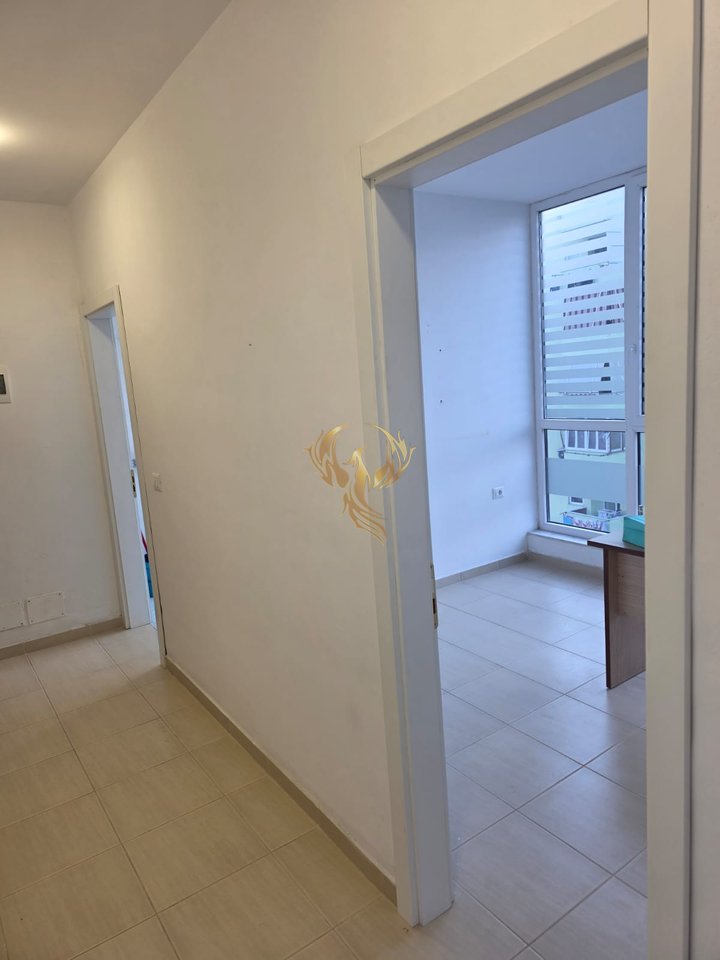 1+1 Apartment for rent at Bulevardi i Ri