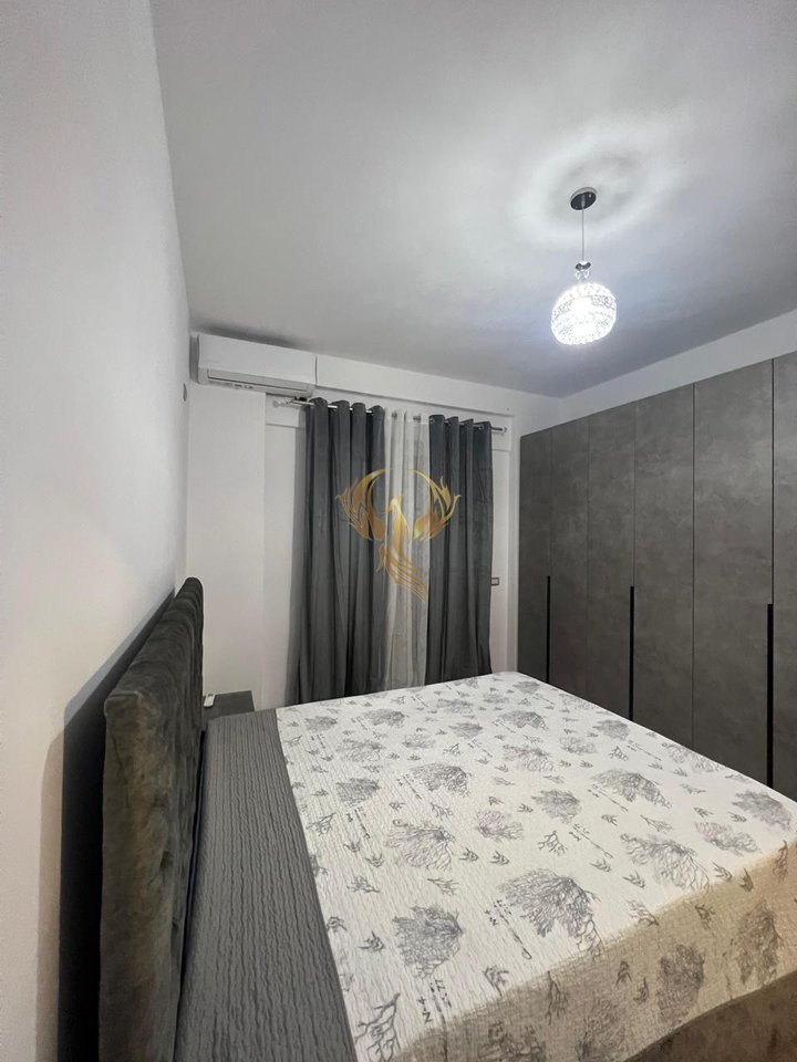 Jepet me qira Apartament 1+1 tek Liqeni i Thate