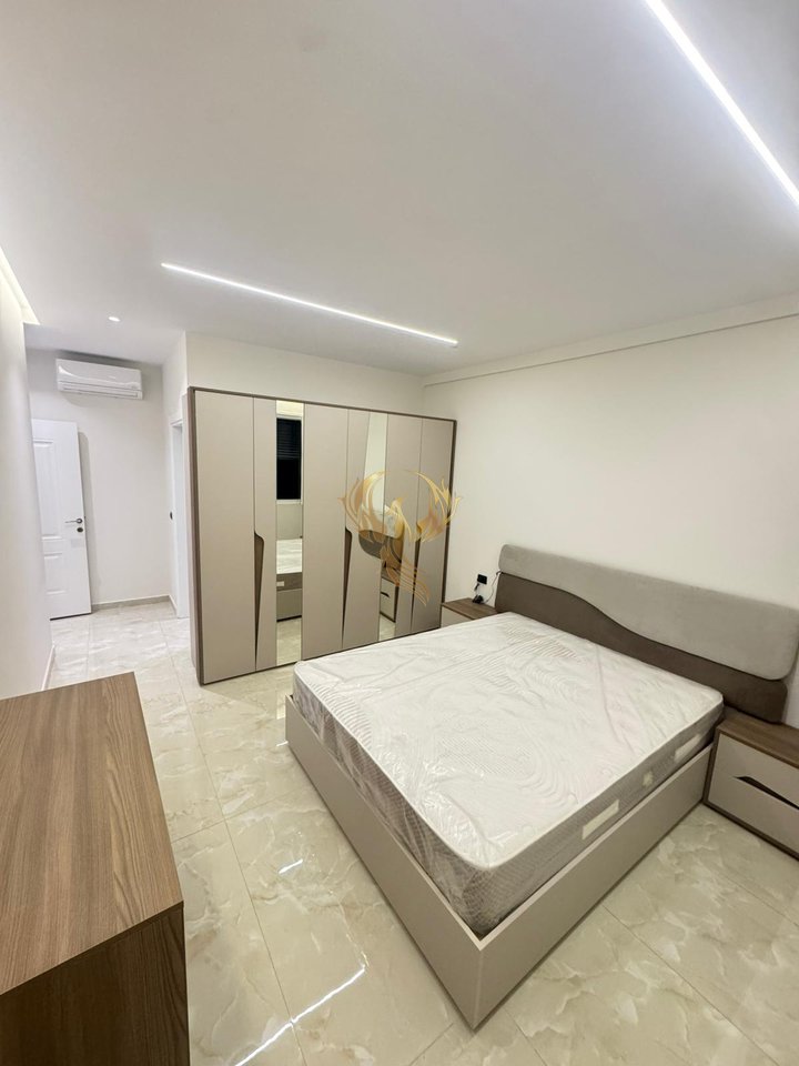 Jepet me qira Apartament 2+1 ne Kamez