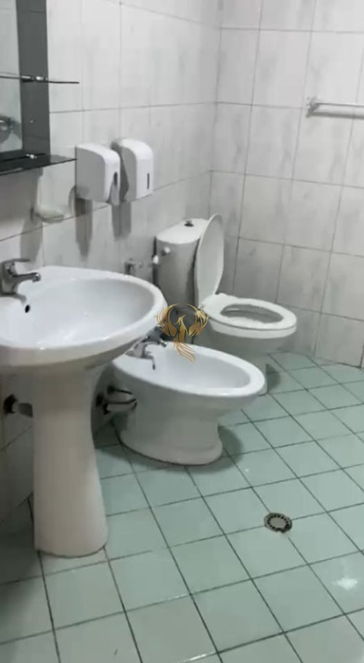 Jepet me qera Apartament 1+1 ne Yzberisht