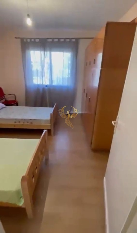 1+1 apartment for rent near Likaj bakery, Bamit cemetery, in an existing building.