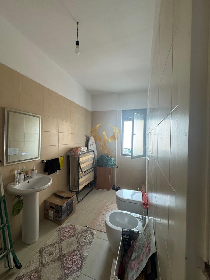 Jepet me qira Apartament 2+1 tek Astiri