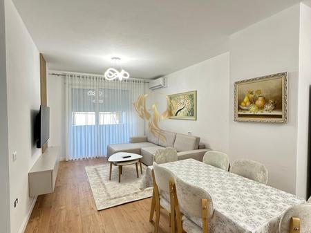 For rent: Apartment 2+1+2+2 Block on Dibra Street