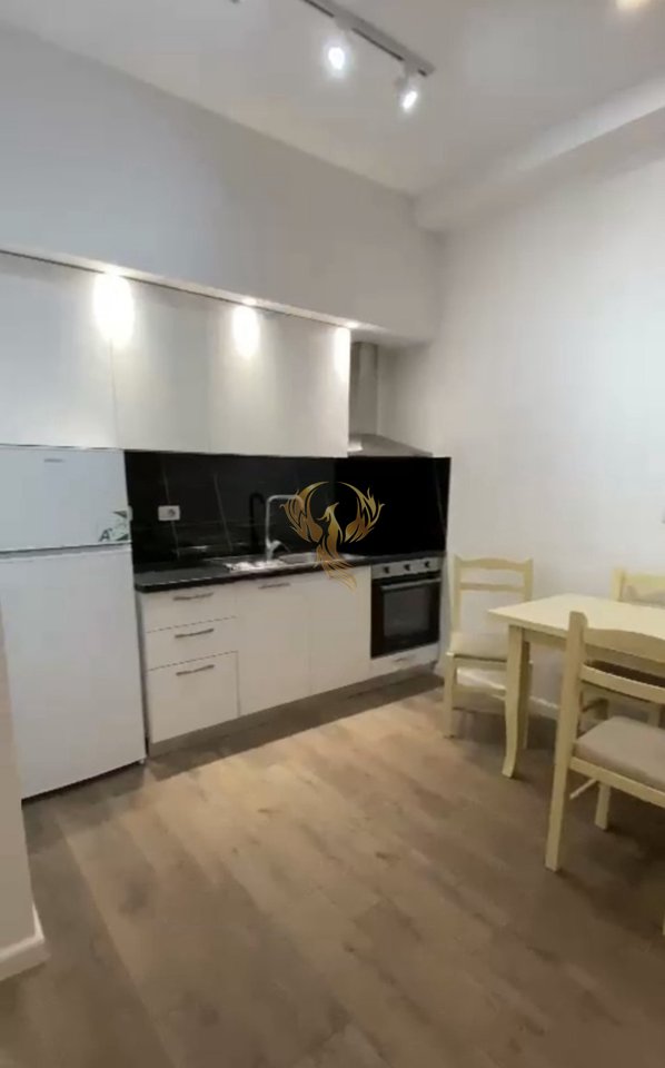 Jepet me qira Apartament 1+1 tek Kopeshti Botanik