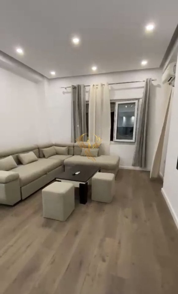 Jepet me qira Apartament 1+1 tek Kopeshti Botanik