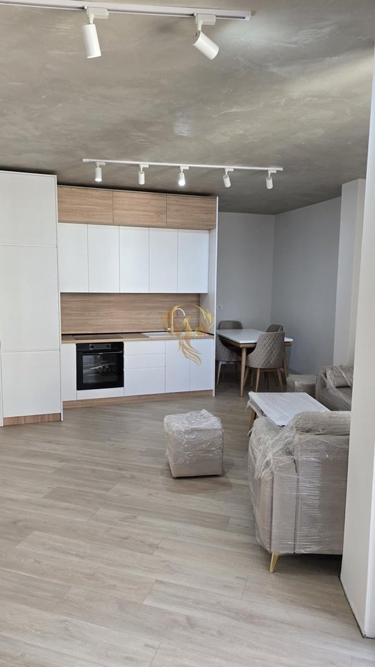 Appartamento 1+1 in affitto ad Astir