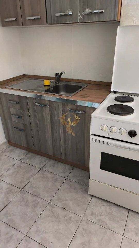 Jepet me qera Apartament 1+1 te Bulevardi Bajram Curri