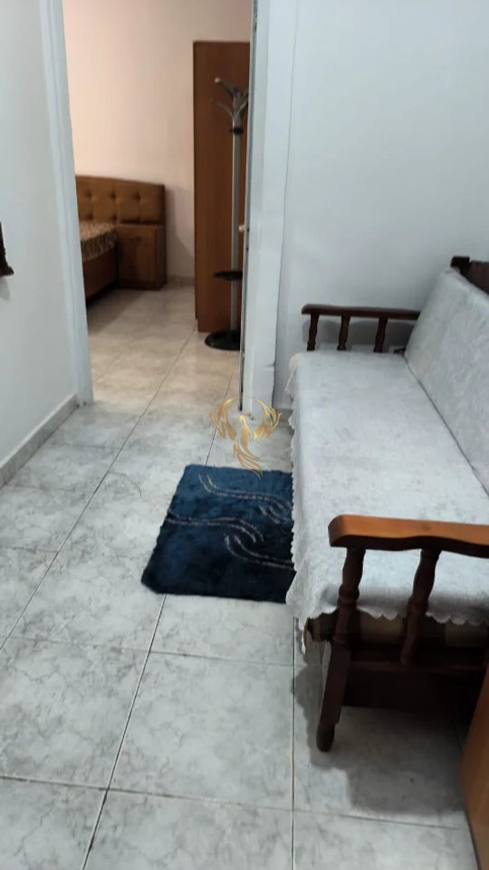 Jepet me qera Apartament 1+1 te Bulevardi Bajram Curri