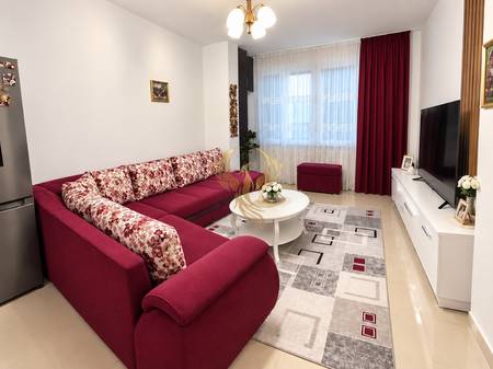Jepet me Qera Apartament 1+1+Post Parkimi (me cmim extra) ,Prane Restorant Fresku