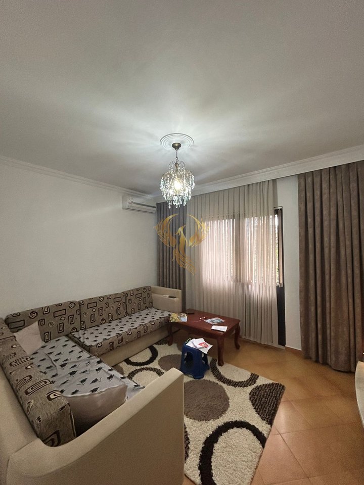 For rent entrance 2+1  At Siri Kodra street