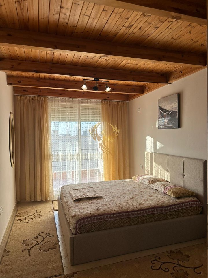 Affittasi appartamento duplex 2+1+2 a Fresk