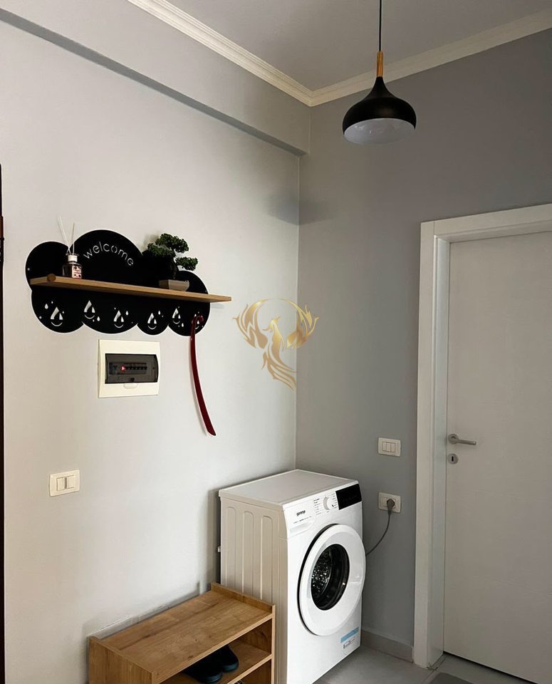 Affittasi Appartamento 1+1+Balcone Camino Tirana