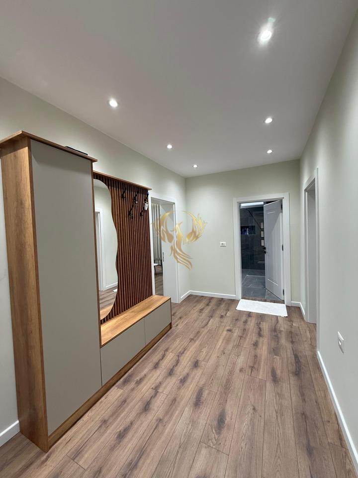 Jepet me Qera Apartament 2+1+Depo+2Poste Parkimi ne Brryl
