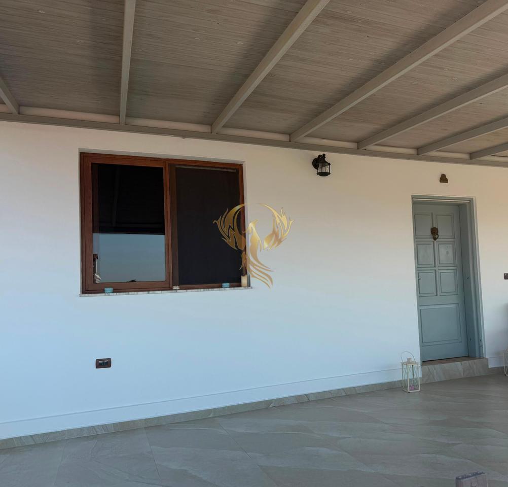 For rent entrance 1+1+parking space in Babrru