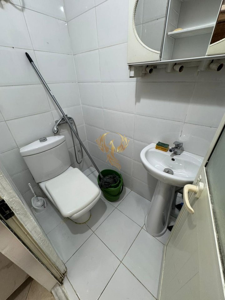 Jepet me qera Gasonjere tek Komuna e parisit