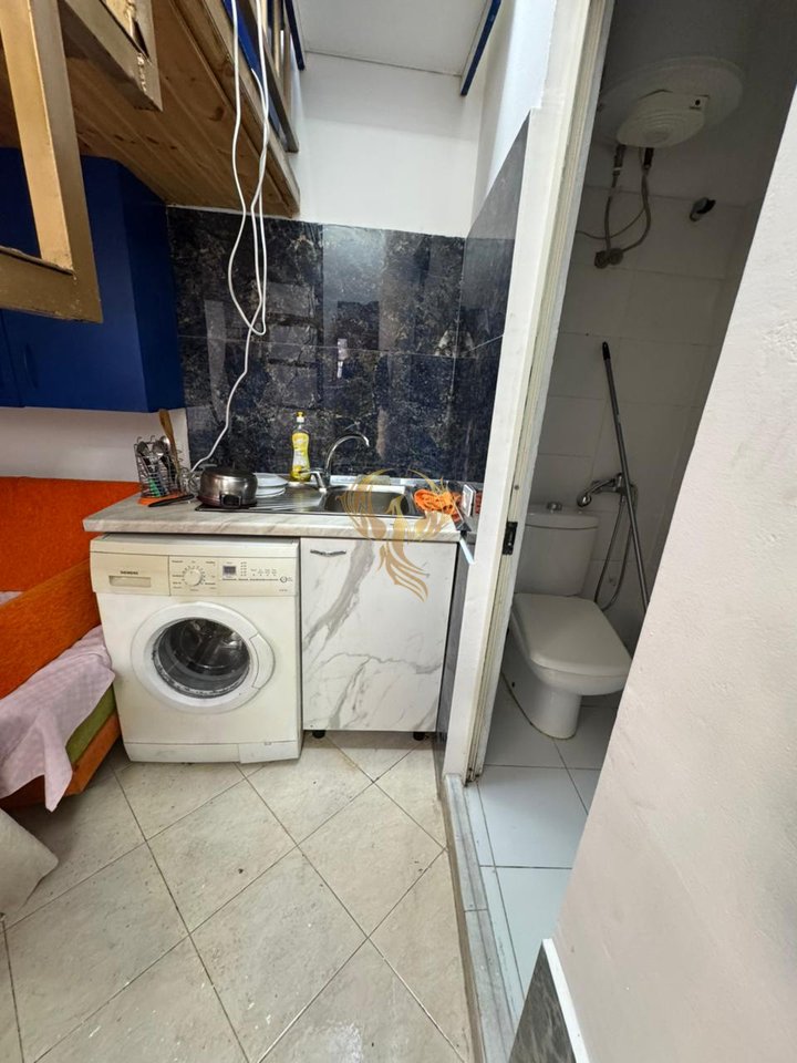 Jepet me qera Gasonjere tek Komuna e parisit