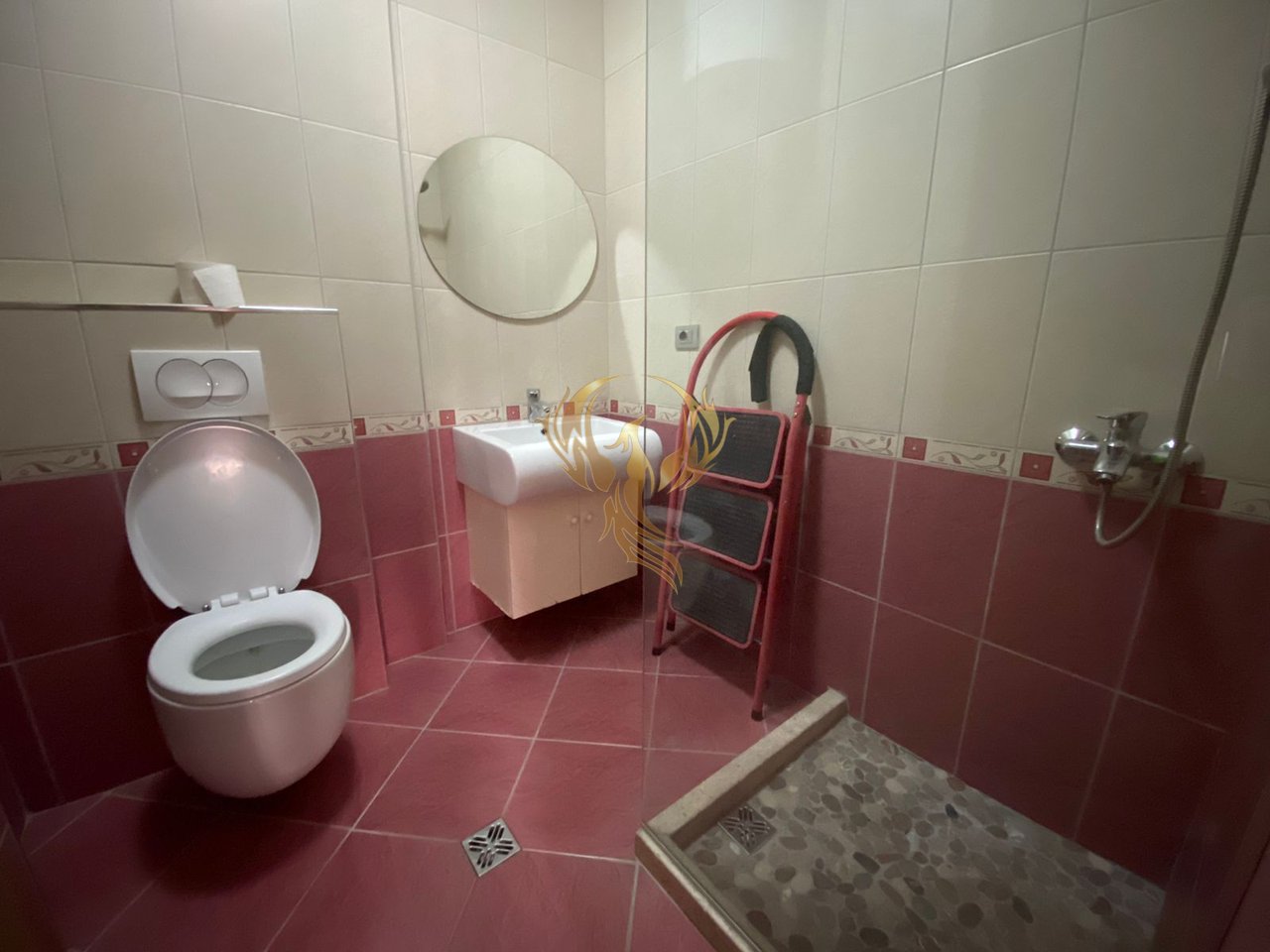 Jepet me qira Apartament 2+1+2 Astiri