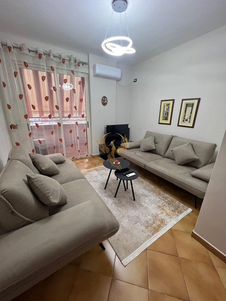 Apartment 1+1 for rent in Bllok