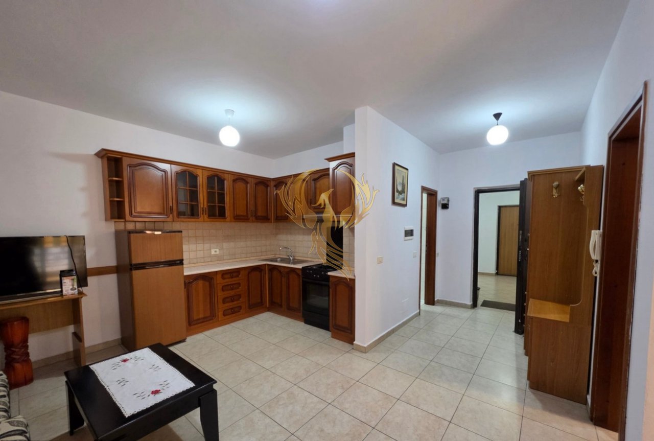Jepet me qira Apartament 1+1  Bulevardi Zogu i I