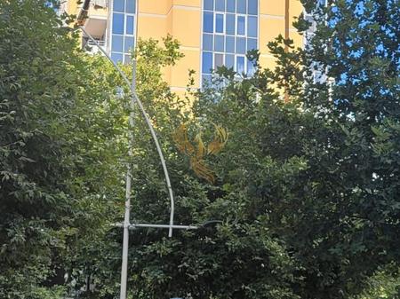 Jepet me qera apartament 2+1+2 tek Parlamenti