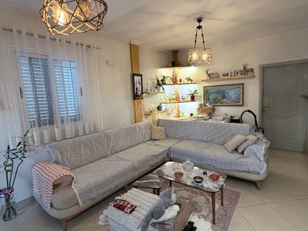For Rent 2+1+Balcony Elbasan Street