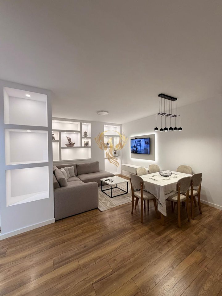 Jepet me qera apartament 2+1 ne Astir prane Rrethit