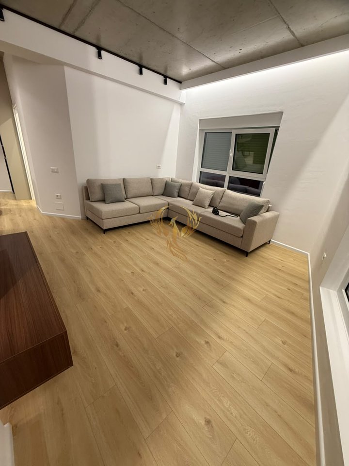 Jepet Apartament 2+1 Rezidenca Kadiu