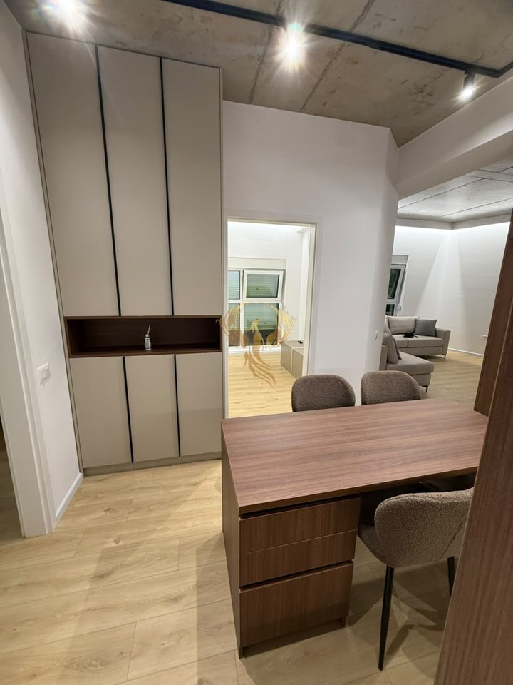 Jepet Apartament 2+1 Rezidenca Kadiu