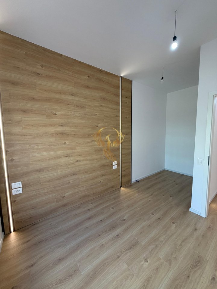 Appartamento 1+1 Vuoto per ambiente commerciale (Residenza Kadiu)
