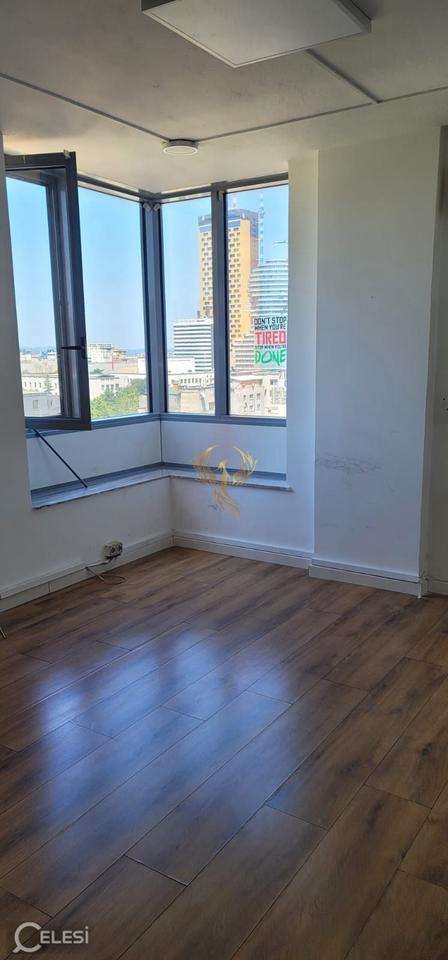 Jepet me qera apartament 2+1+2 tek Parlamenti
