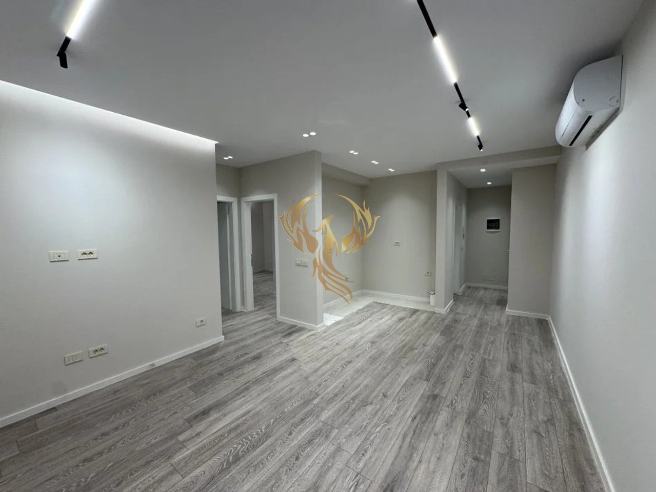 For Rent- Apartment 2+1+2 bathrooms + Parking Spot -1 included /Golden Tower (Mine Peza Residence)
