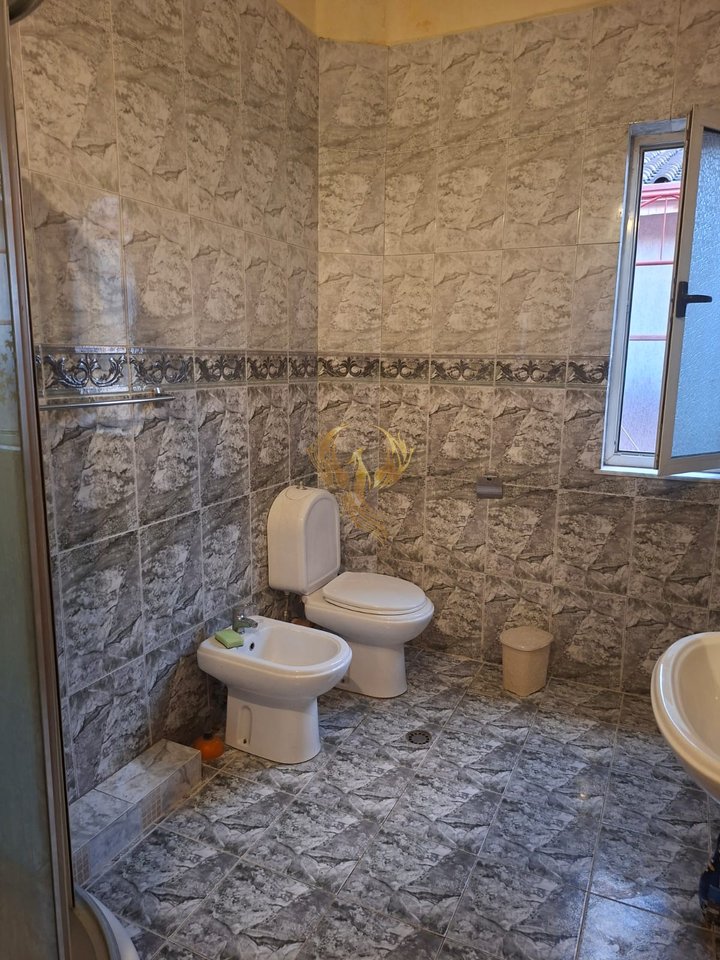 Jepet me qera apartament 2+1 ne Selite