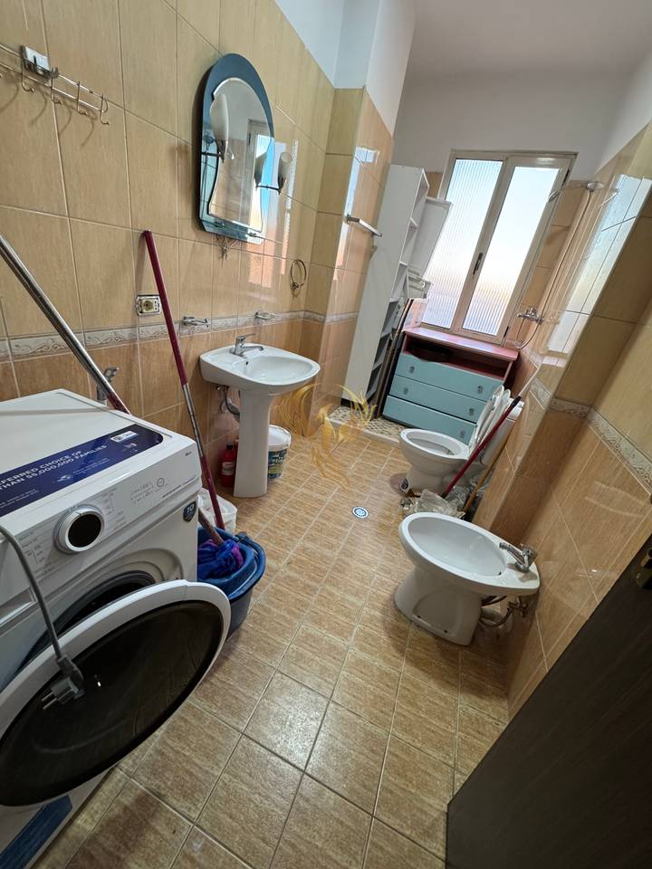 Jepet me qera apartament 2+1+2 ne Misto Mame