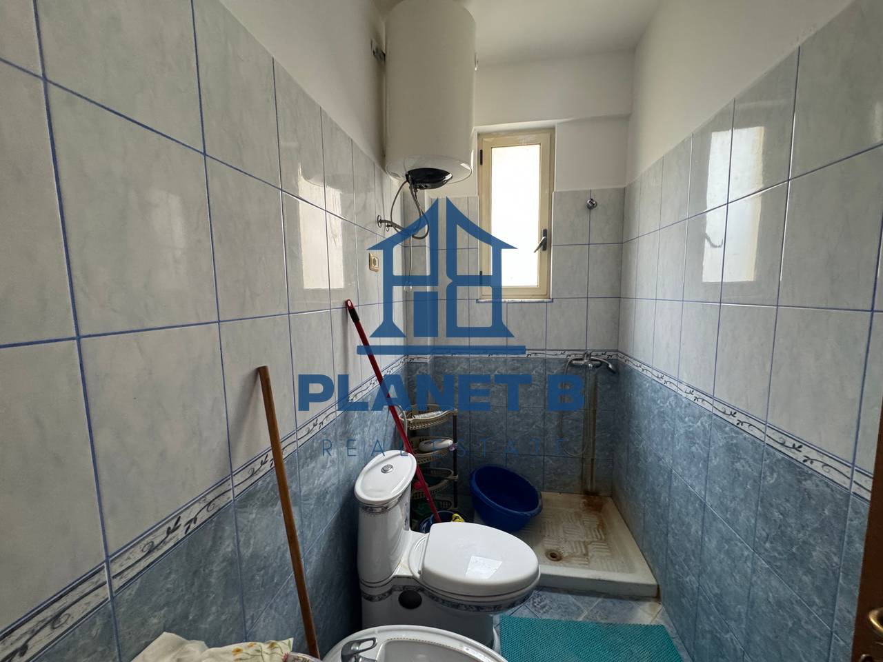 VENDESI 2 APPARTAMENTI A ORIKUM, VLORA